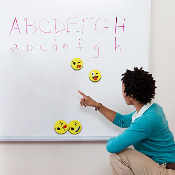 VIZ-PRO Magnetic Smiley Face Circular Whiteboard Eraser - Image 2